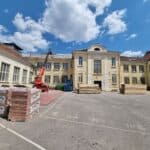 Ремонт, училище