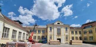 Ремонт, училище