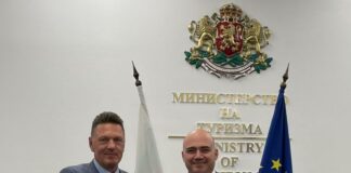 Тим Курт и д-р Илин Димитров