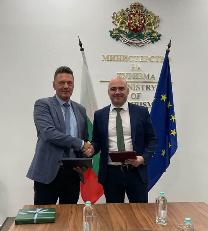 Тим Курт и д-р Илин Димитров