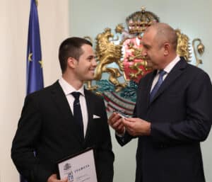 Връчване на отличието "Джон Атанасов"