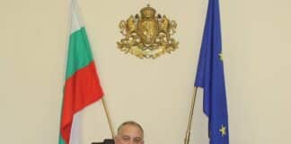 д-р Александър Златанов