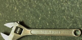 Гаечен ключ