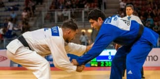 Янислав Герчев, вляво