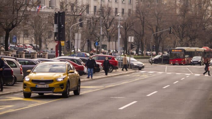 Коли в Сърбия.