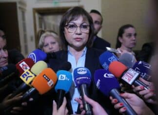 Корнелия Нинова