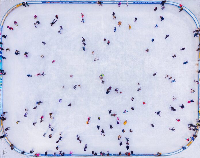 Ледена пързалка „Юнак“