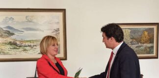 Мая Манолова и Крум Зарков