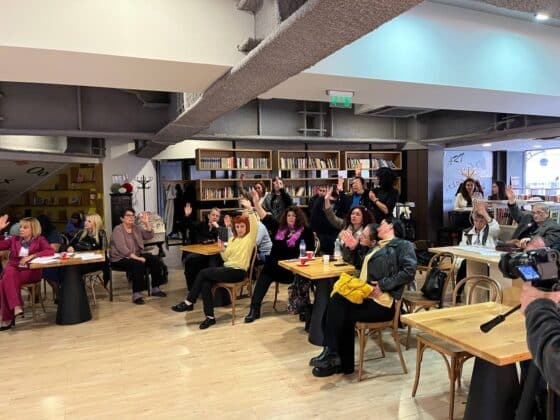 Майки срещу войната