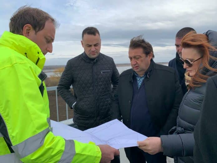 Министър Шишков на инспекция в Бургас