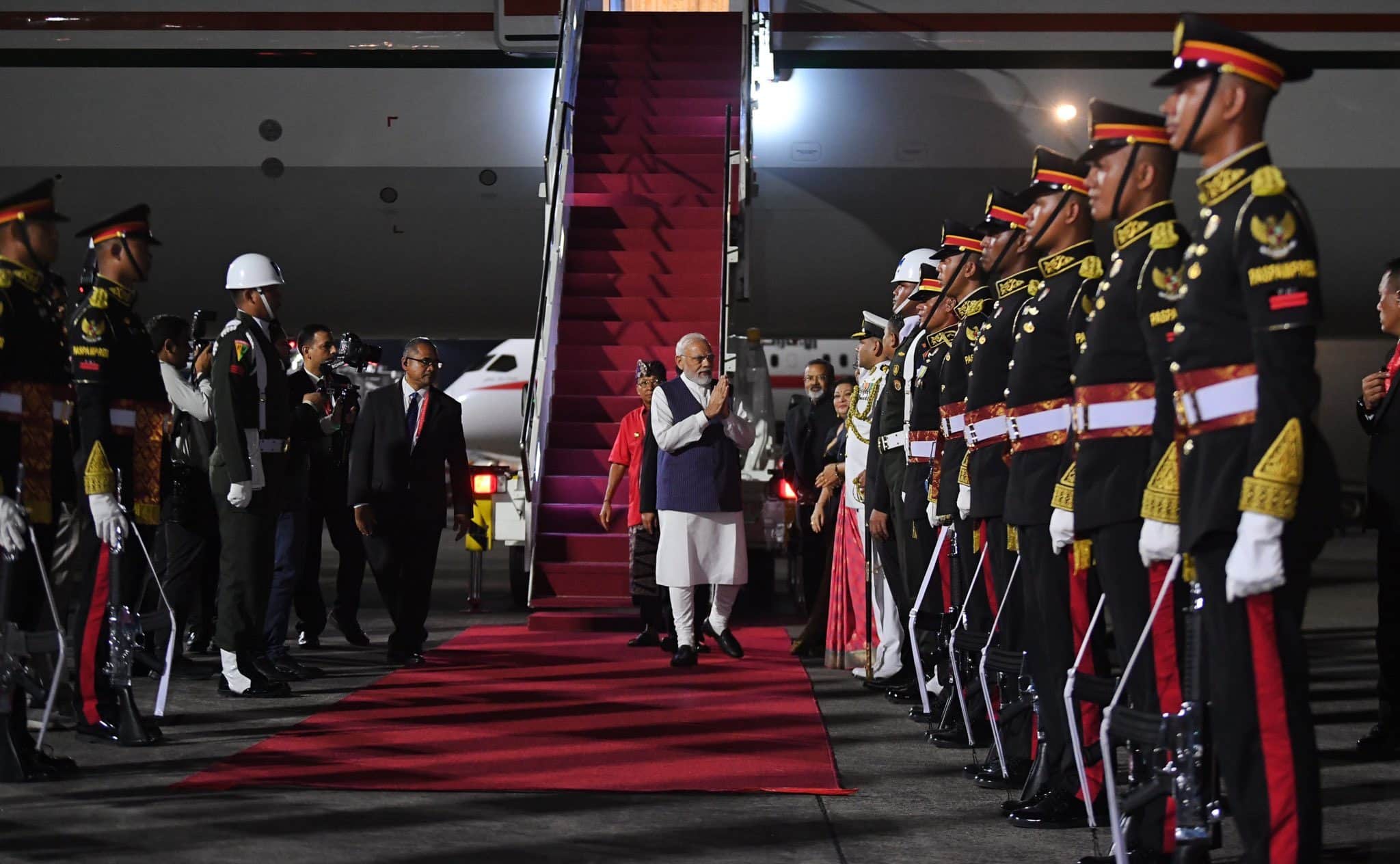 Индийският министър председател Нарендра Моди и неговото правителство все по