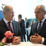 Олаф Шолц и Гълъб Донев