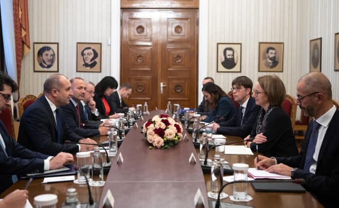 Работна среща