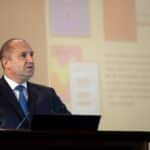 Румен Радев