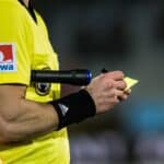 Футболен съдия