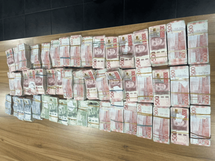 Шведски крони