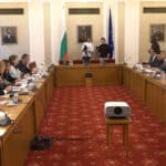 Среща между "Продължаваме промяната" и ГЕРБ