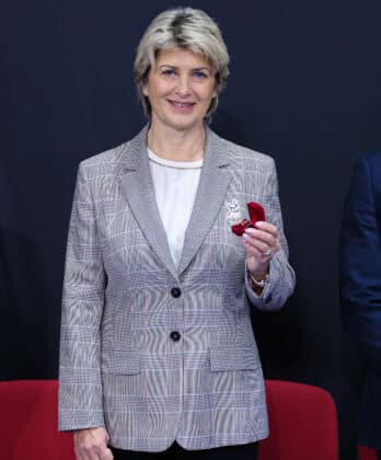 Весела Лечева