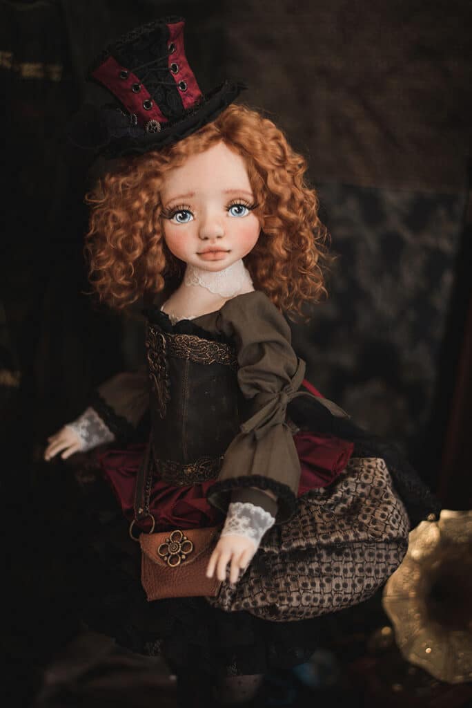 Кукла на Корнелия Хараланова. Снимка: Личен архив