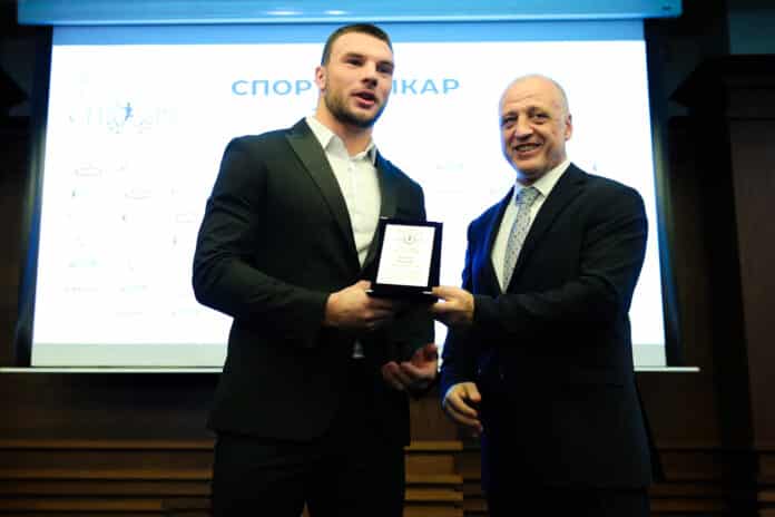 Кирил Милов