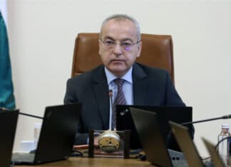 Гълъб Донев