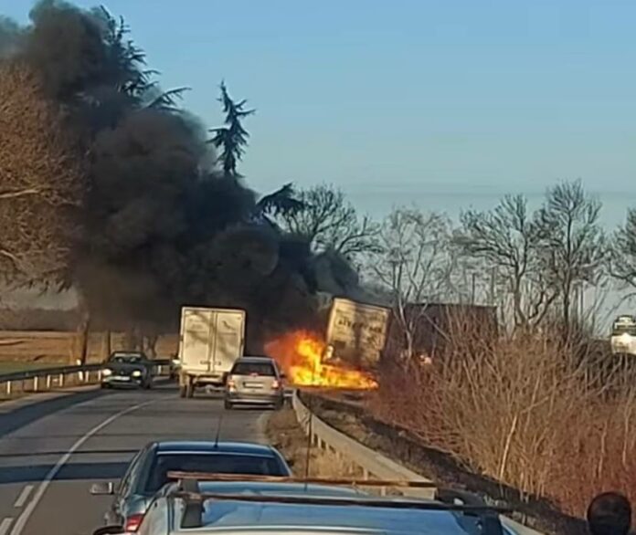 Горящо ремарке