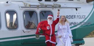 Дядо Коледа и Снежанка