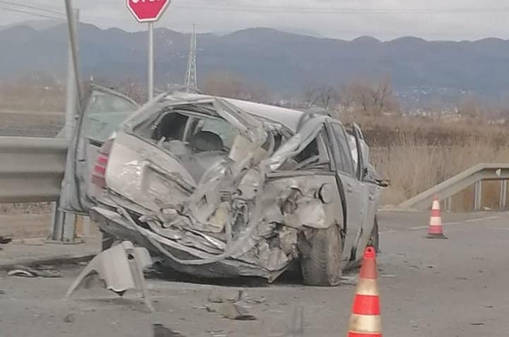 Тежка катастрофа със загинал е станала тази сутрин на магистрала