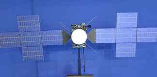 Космически технологии