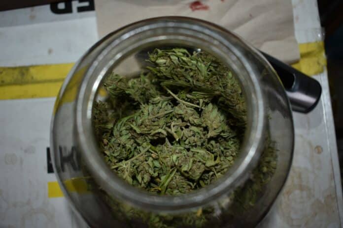 Наркотици, дрога