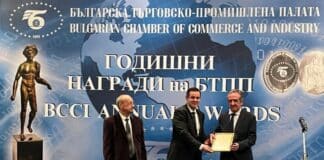 Никола Стоянов