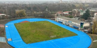 Лекоатлетическа писта