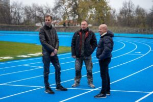 Лекоатлетическа писта