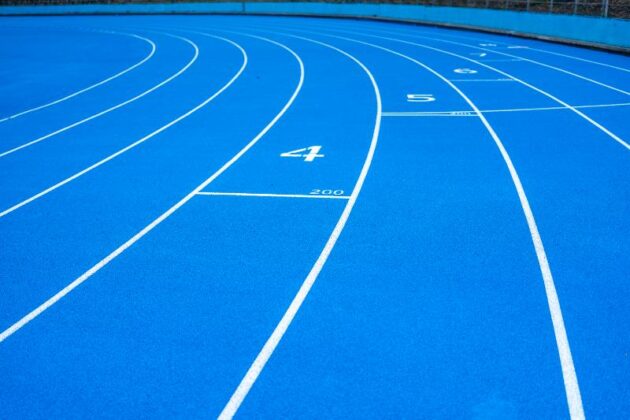 Лекоатлетическа писта