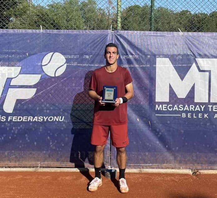 Янаки Милев