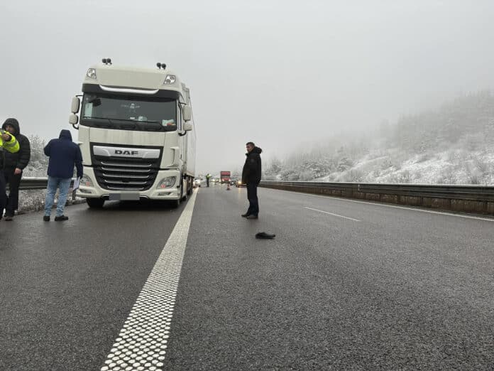 Блъснат човек