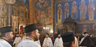 Литургия, църква