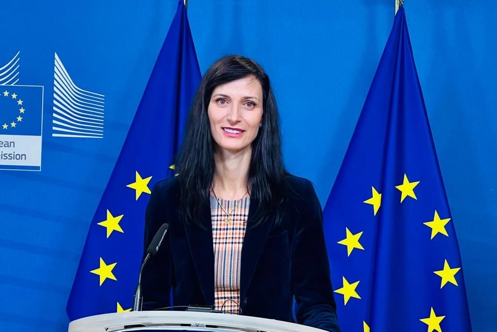 Българският еврокомисар Мария Габриел представи на пресконференция в Страсбург пакет