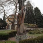 Паметник "Свидетелят"