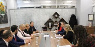 Работна среща