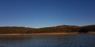 Язовир Ястребино