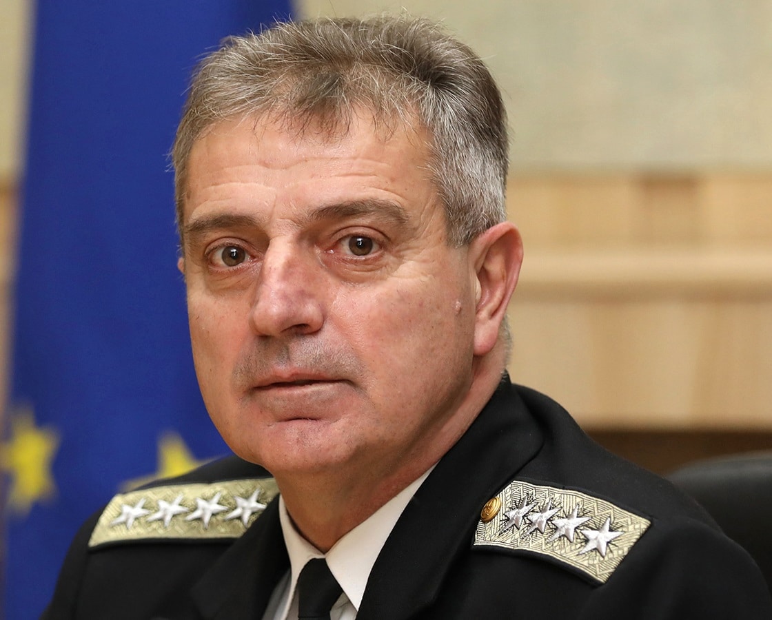Началникът на отбраната адмирал Емил Ефтимов участва в първото за