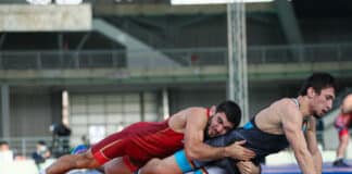 Айк Мнацаканян