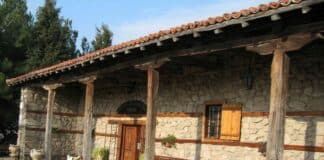 Църква „Св. Атанасий“