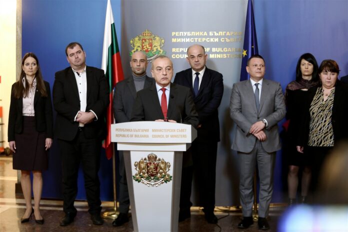 Брифинг на Гълъб Донев