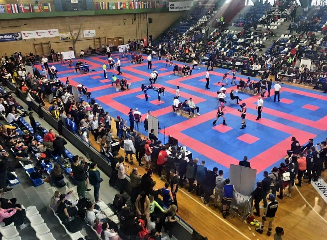 България триумфира на Европейската купа по кикбокс Karlovac Open в