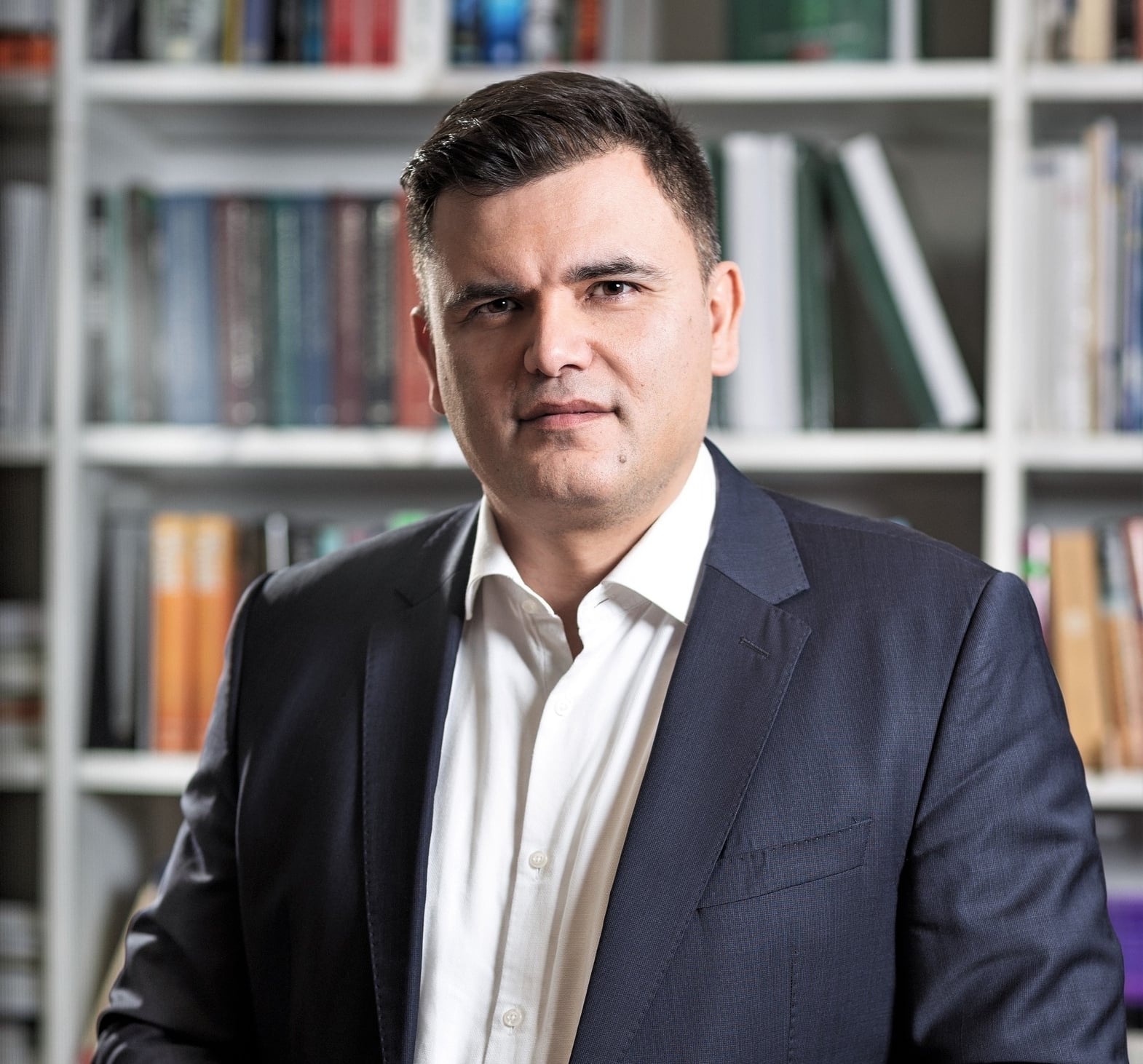 Главният икономист в Института за пазарна икономика ИПИ Лъчезар Богданов