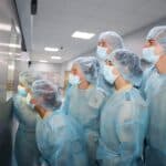 Лекари, медици