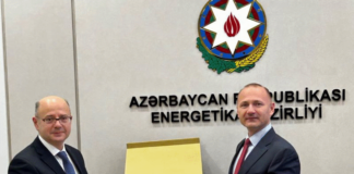 Министри Росен Христов и Парвиз Шахбазов