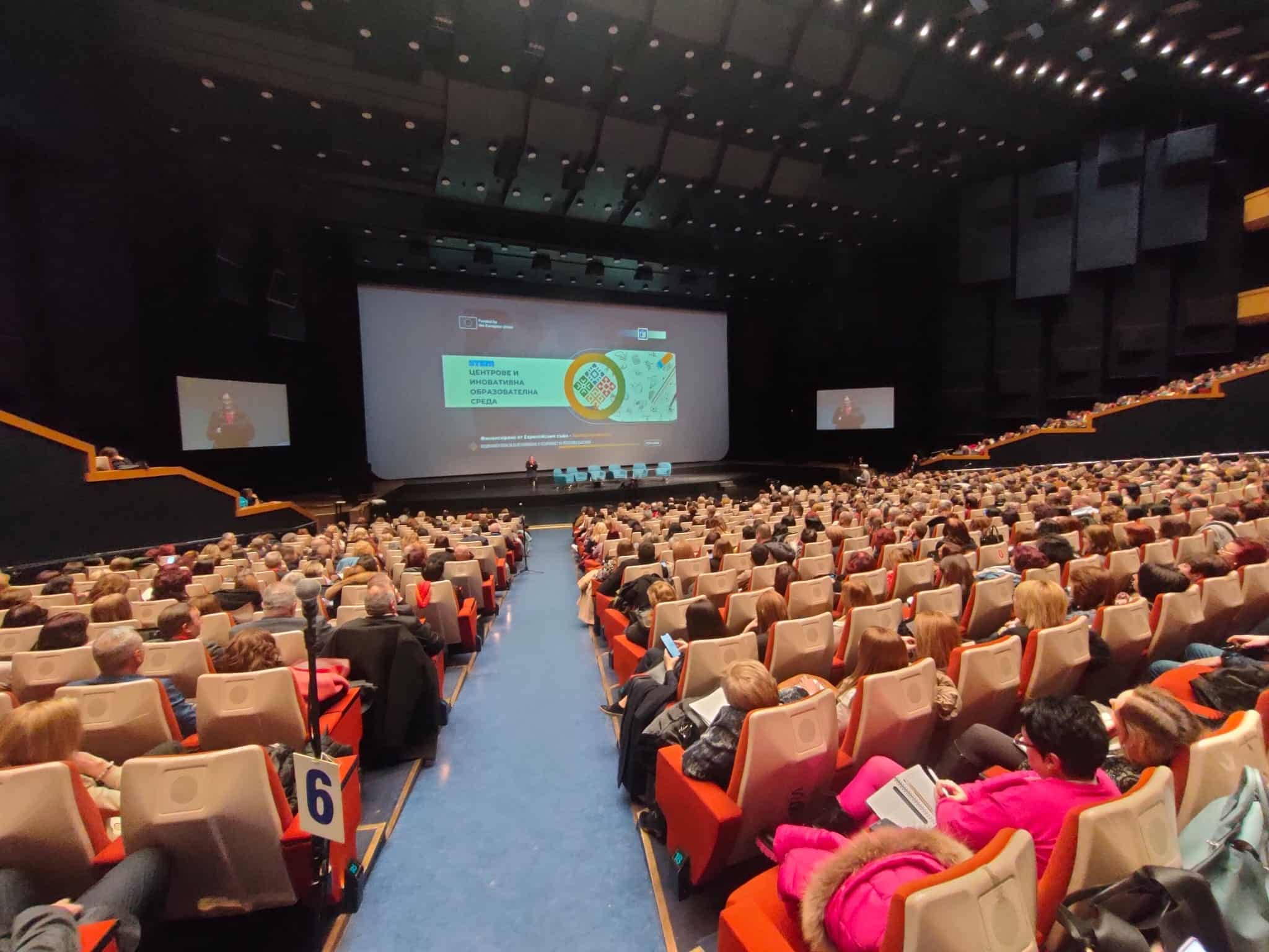 Всяко дете ще има възможност да учи в среда с